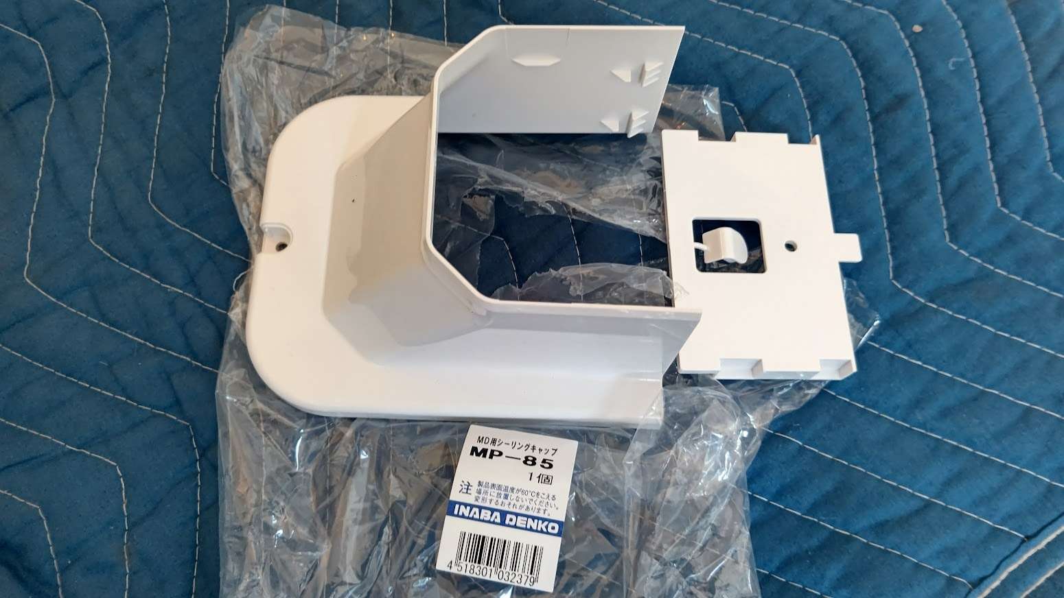 エアコン工事。 霧ヶ峰 標準取付工事費込 エアコン おもに18畳 三菱電機 2024年