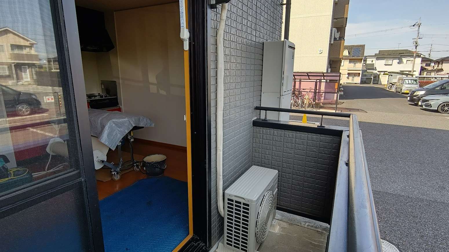 管理会社からのご依頼|入居が決まったお部屋へ大急ぎでエアコン工事 
